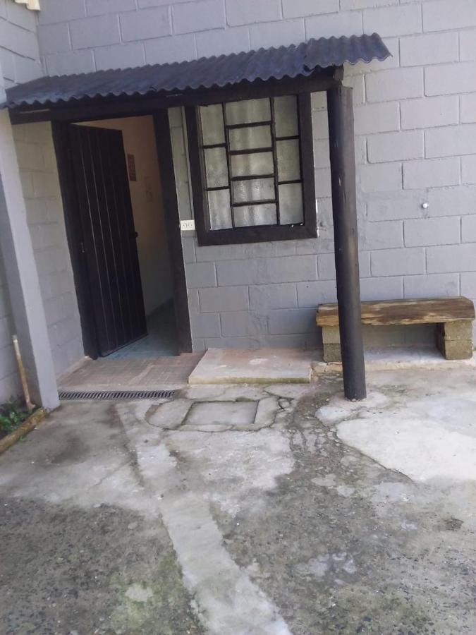 Kitnet Recanto De Campos-Pertinho Do Centro Villa Campos do Jordao Ngoại thất bức ảnh